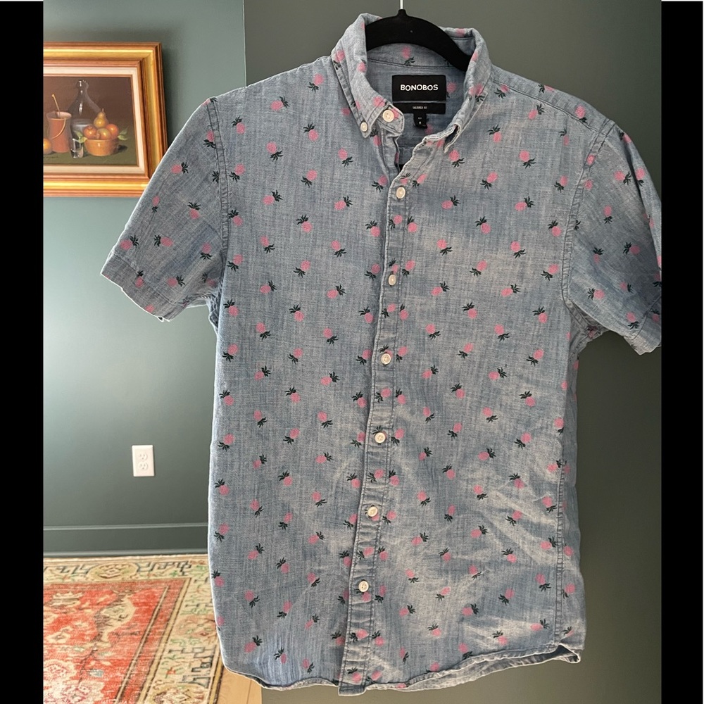 Mens Bonobos Shirt, Size Medium.